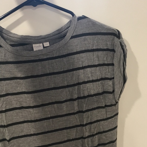 T-shirt small - Picture 2 of 4